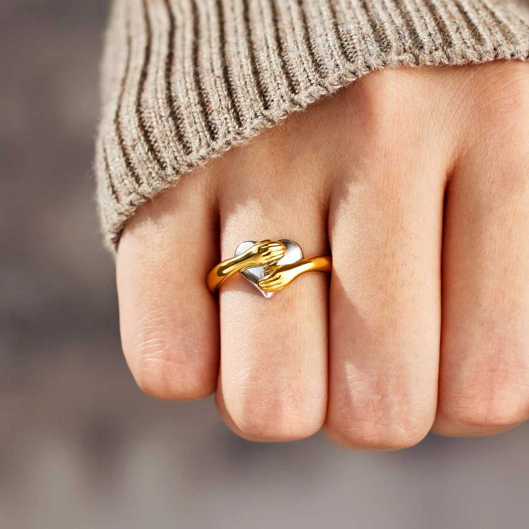 Encouragement Hug Ring